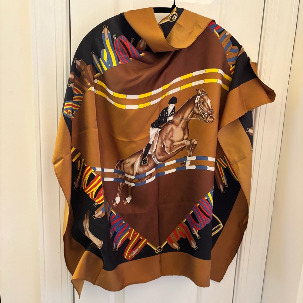 Gucci 100% Silk Equestrian Golden Brown Square Scarf Luxury Designer Horse Print - Picture 1 of 7
